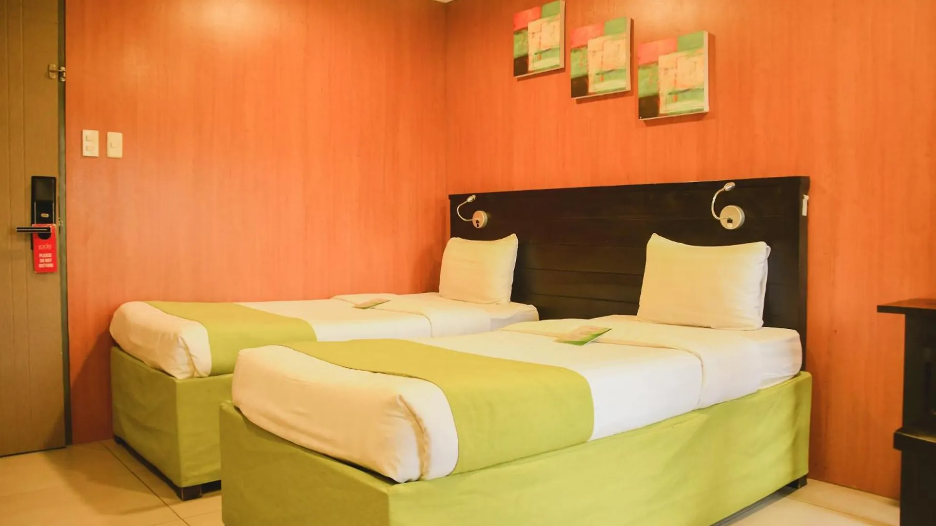 Jade Hotel And Suites Manille