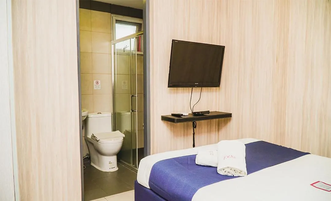 Jade Hotel And Suites Makati City Philippines