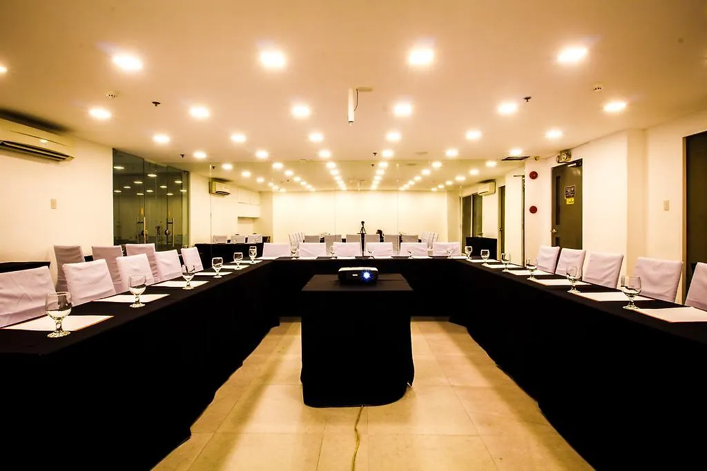 Jade Hotel And Suites Makati City