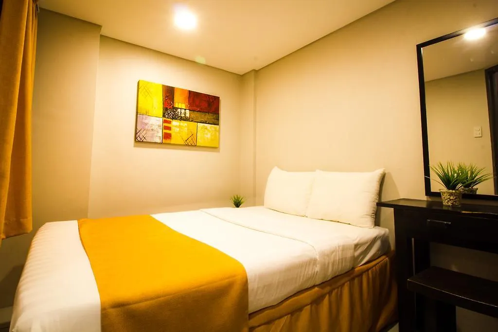 Jade Hotel And Suites Makati City 2*,