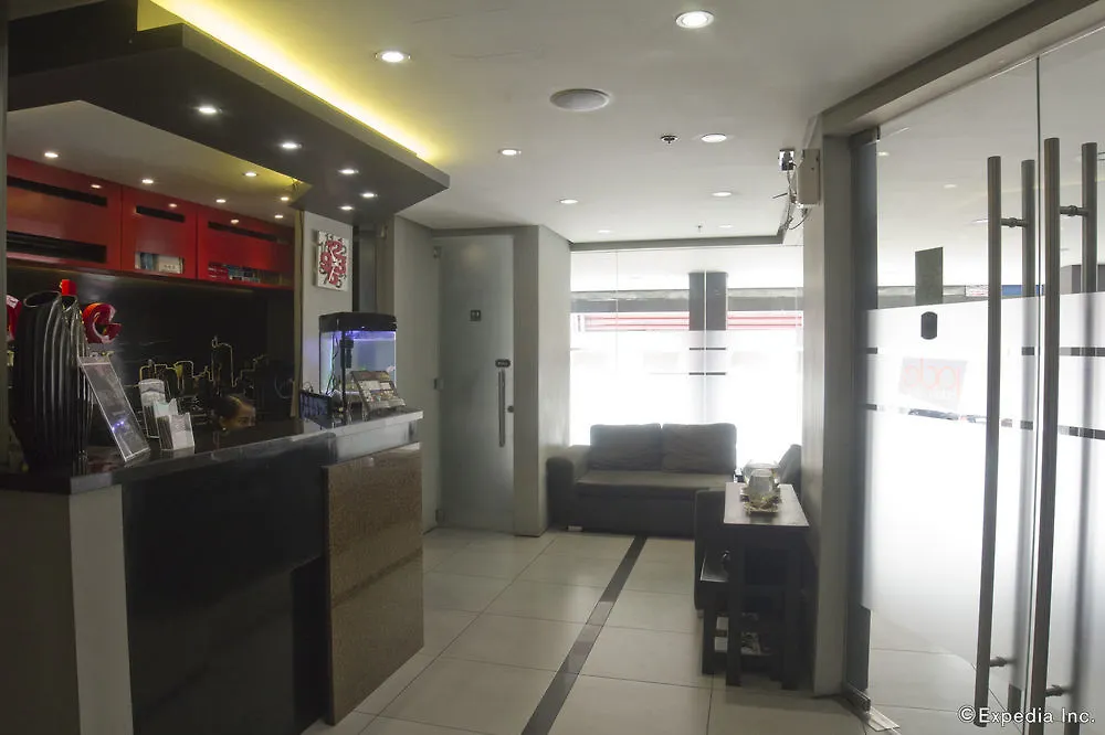 Jade Hotel And Suites Makati City 2*,